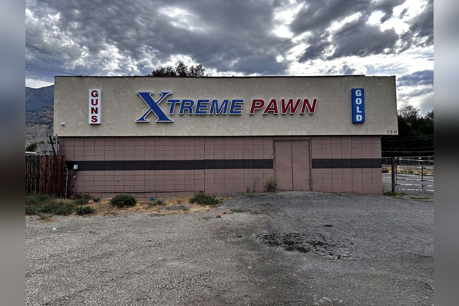 Xtreme Pawn Lindon storefront